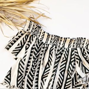 Elan Tribal Print Off The Shoulder Crop Top Size M